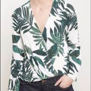 Fifteen twenty BELL SLEEVE BLOUSE TOP palm print‎